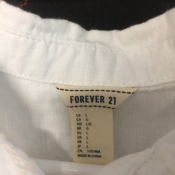 Cute crop top - Picture 2 of 2